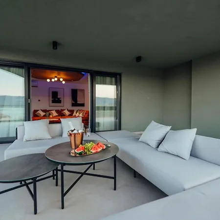 Seaphoria Luxury Modern Willa *
