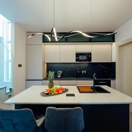 ヴィラ Seaphoria Luxury Modern トロギール