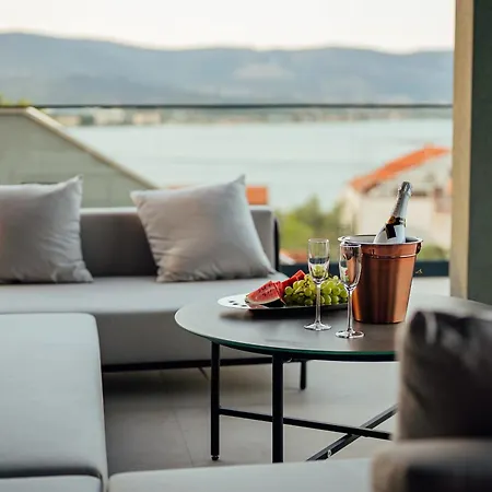 Seaphoria Luxury Modern Villa *