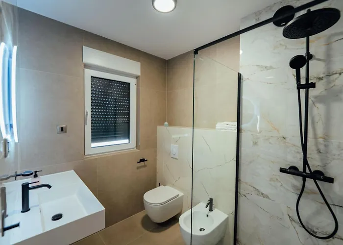 Seaphoria Luxury Modern *