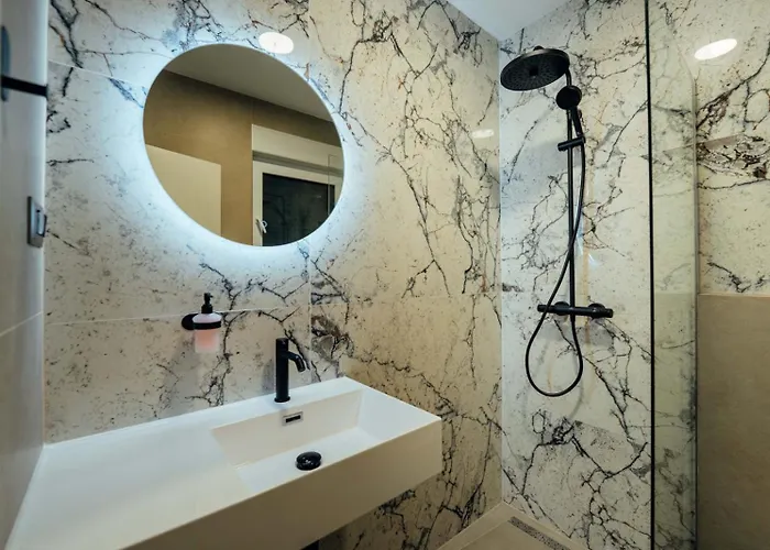 Seaphoria Luxury Modern Villa *