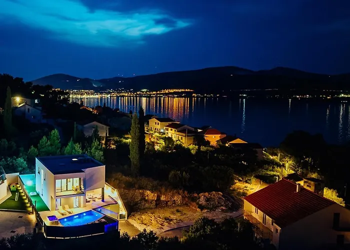 Villa Seaphoria Luxury Modern