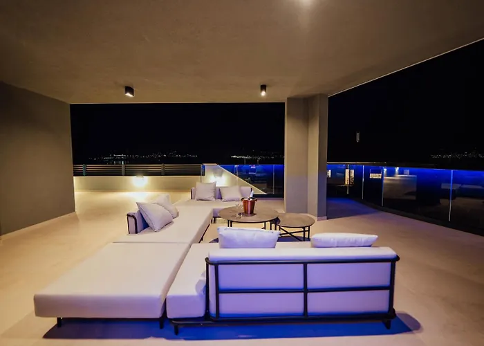 Seaphoria Luxury Modern